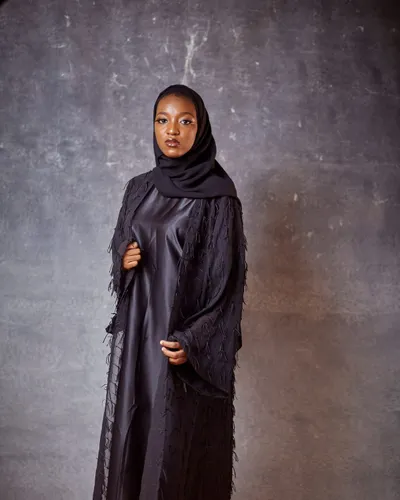 Abaya Dubaï satin perlé
