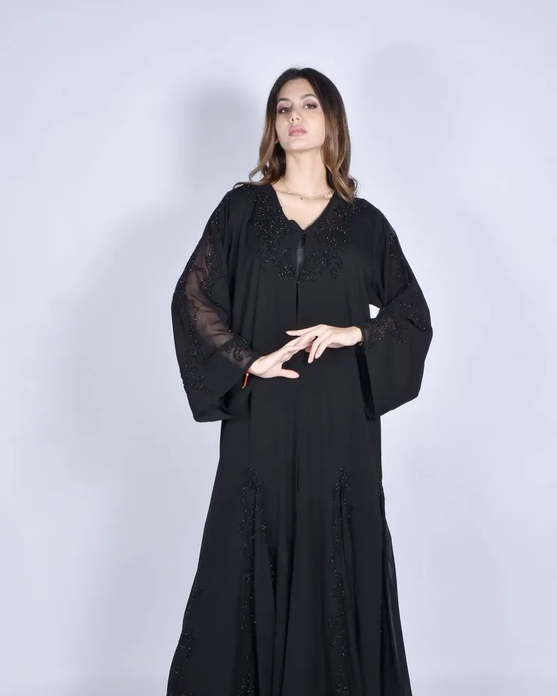Abaya Dubaï satin perlé, vue 2